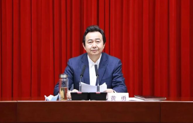 陕文投“换帅”新人带来新气象！(图3)